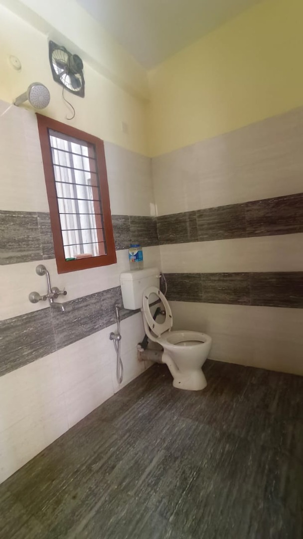 Unfurnished 3bhk in Lalmati, Guwahati, Assam, India for Rent